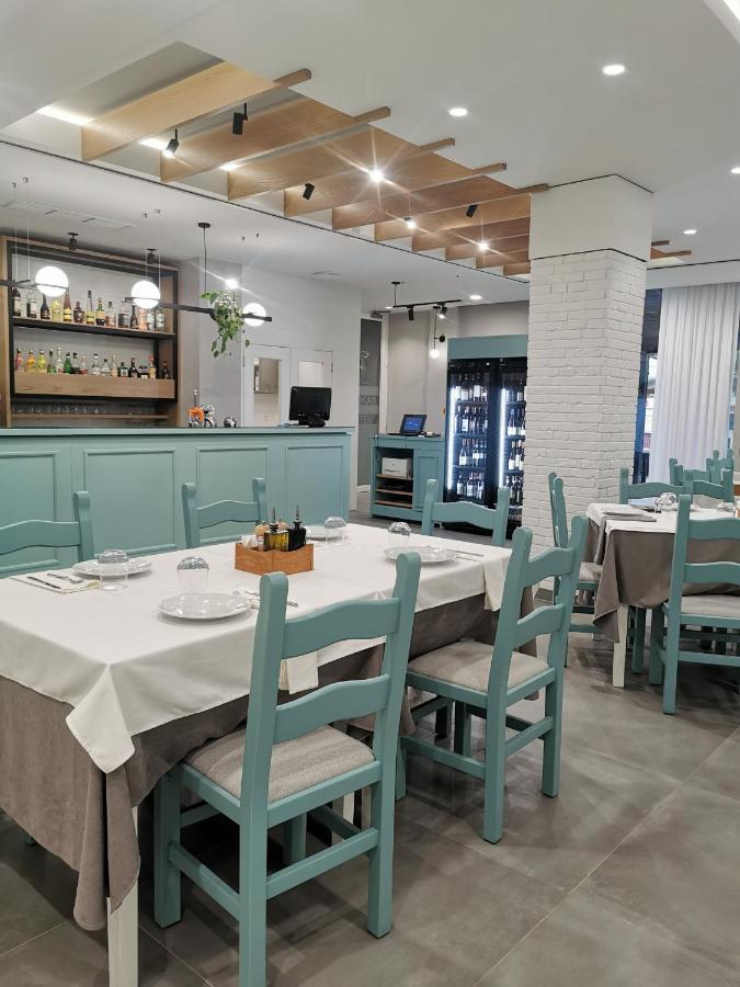 Hotel Pelikan Divjake Luaran gambar
